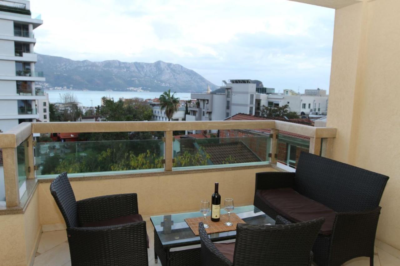 Luxury Apartment Big Blue Budva Eksteriør bilde